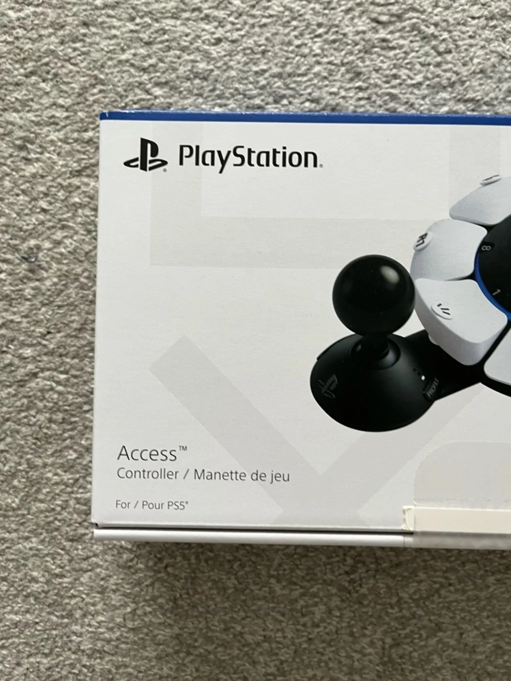 NWT Sony Access Controller in White and Black